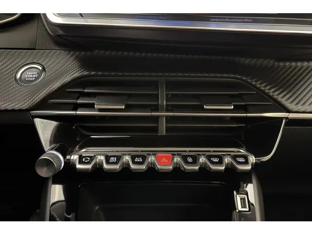 Peugeot 208 1.2T Active 2020 Benzine 23