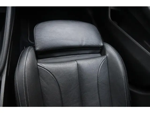 BMW X2 sDRIVE18i HIGH EXECUTIVE 2018 Benzine 32
