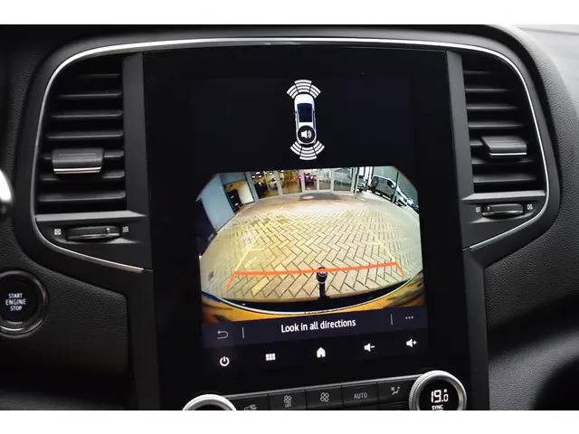 Renault Mégane Estate TCe 140 EDC Techno 2023 Benzine 19