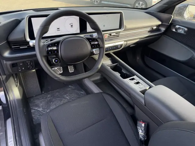 Hyundai IONIQ 6 Connect 77.4 kWh 2025 Elektrisch 10