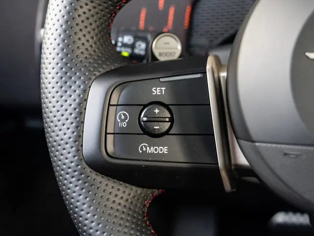 MINI Countryman JCW ALL4 2024 Benzine 18