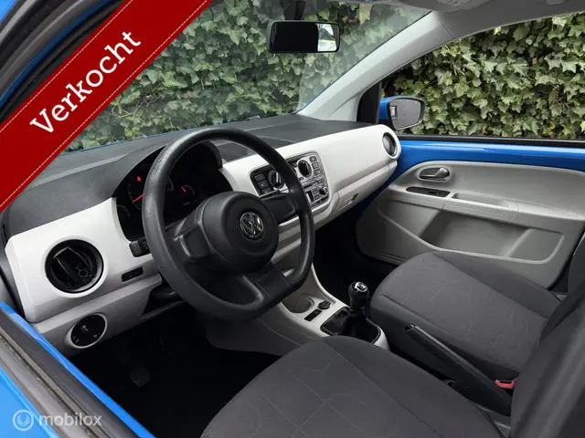 Volkswagen up! 1.0 move up! BlueMotion 2015 Benzine 17