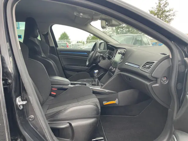 Renault Mégane Estate 1.5 dCi GT-Line 2018 Diesel 17