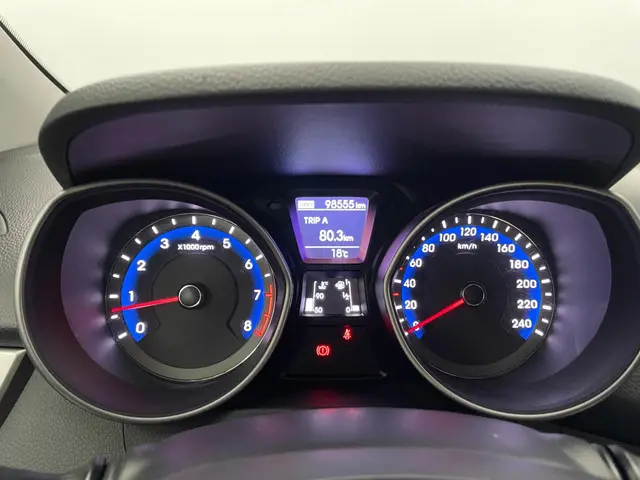 Hyundai i30 1.4 AIRCO PDC LMV 2014 Benzine 11
