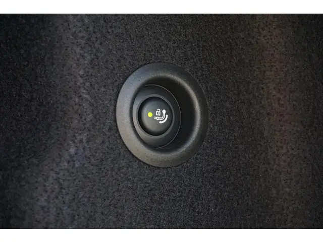 BMW 2 Serie Active Tourer 220i 2024 Benzine 31