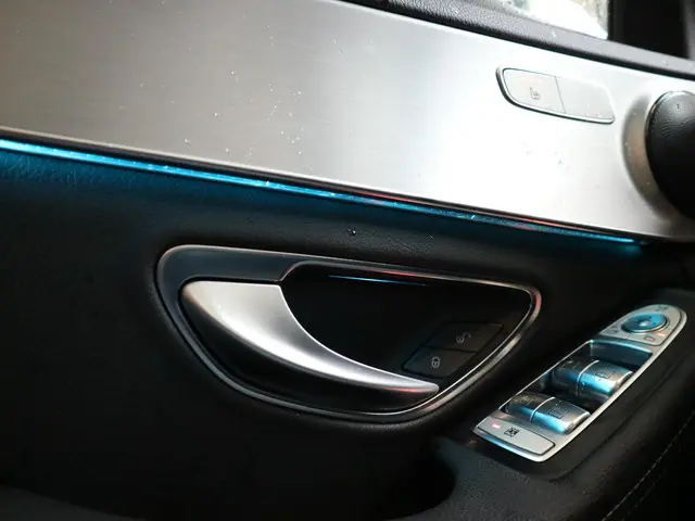 Mercedes-Benz C-Klasse Estate 180 Estate 2016 Benzine 22
