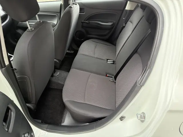 Mitsubishi Space Star 1.0 Cool+ 2018 Benzine 9