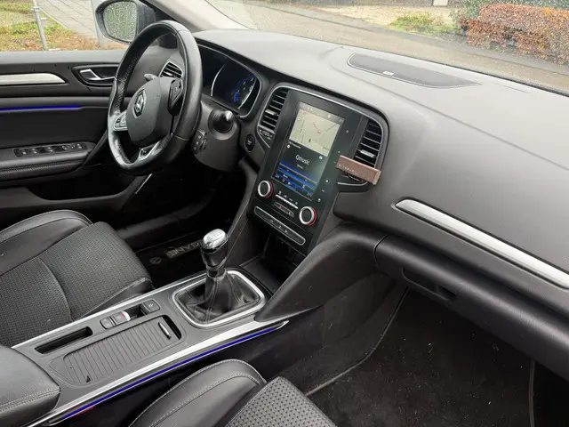 Renault Mégane Estate TCe Bose 2018 Benzine 14