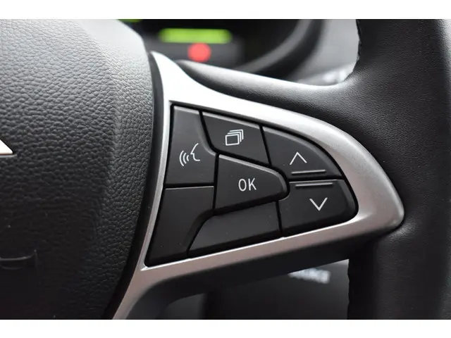 Dacia Jogger Hybrid 140 PK Extreme 2024 Hybride Benzine 22