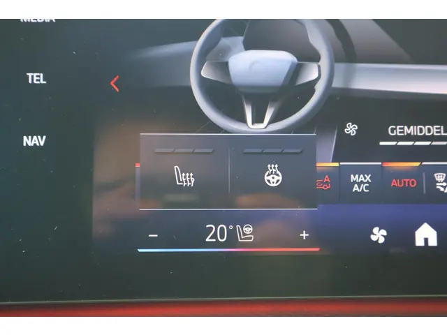 BMW X1 xDrive25e 2025 Hybride Benzine 21