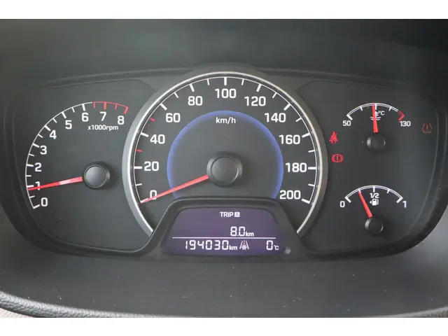 Hyundai i10 1.0i i-Motion 2015 Benzine 19