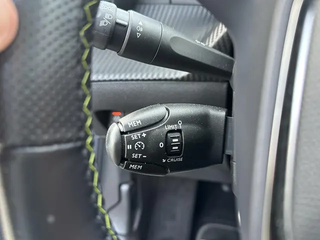 Peugeot e-208 EV GT Pack 50 kWh 2021 Elektrisch 16