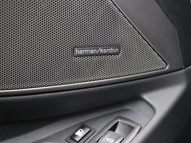 BMW 3 Serie Touring 330e 2024 Hybride Benzine 20