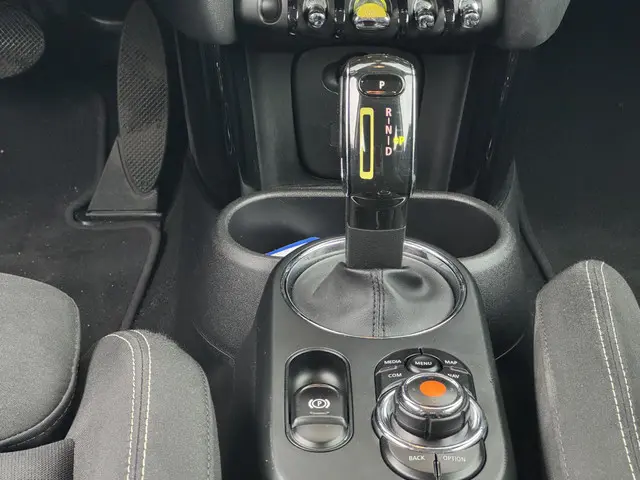 MINI Electric Mini Basic 33 kWh 2020 Elektrisch 18