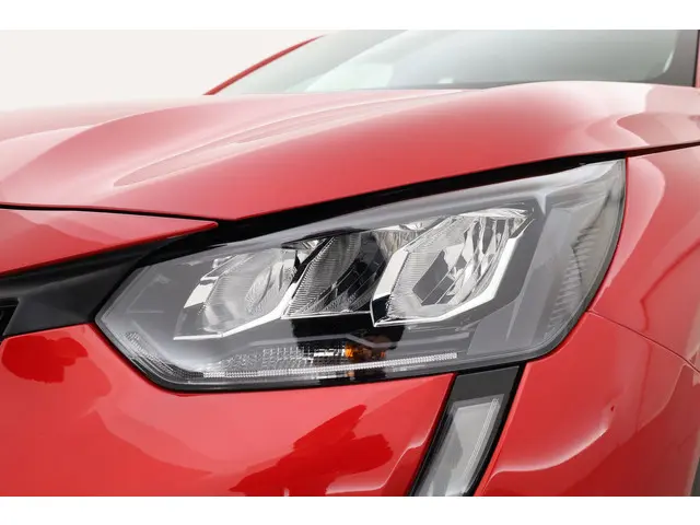 Peugeot 208 1.2 PureTech Active - Automaat 2022 Benzine 37