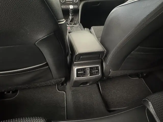 Renault Mégane Estate 1.3 TCe Bose 2019 Benzine 44
