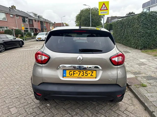 Renault Captur 0.9 TCe Dynamique 2015 Benzine 7