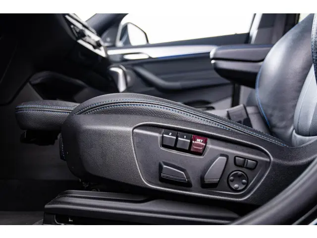 BMW X2 xDrive25e High Executive 2023 Hybride Benzine 18