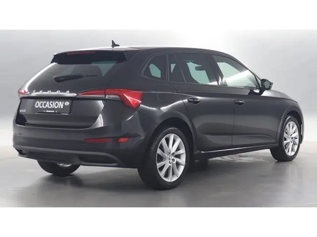 Škoda Scala 1.0 TSI 110pk Sport Business 2021 Benzine 2