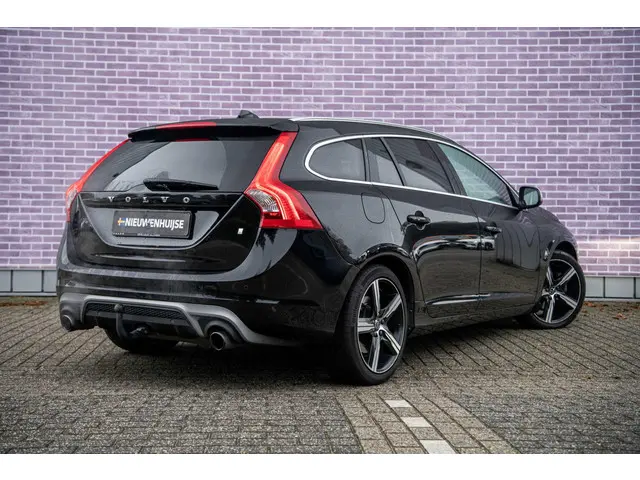 Volvo V60 2