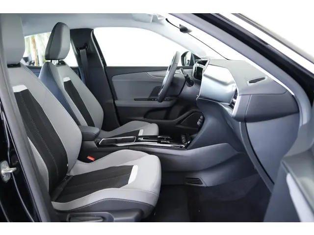 Opel Mokka-e 50-kWh 11kW bl. 2023 Elektrisch 11