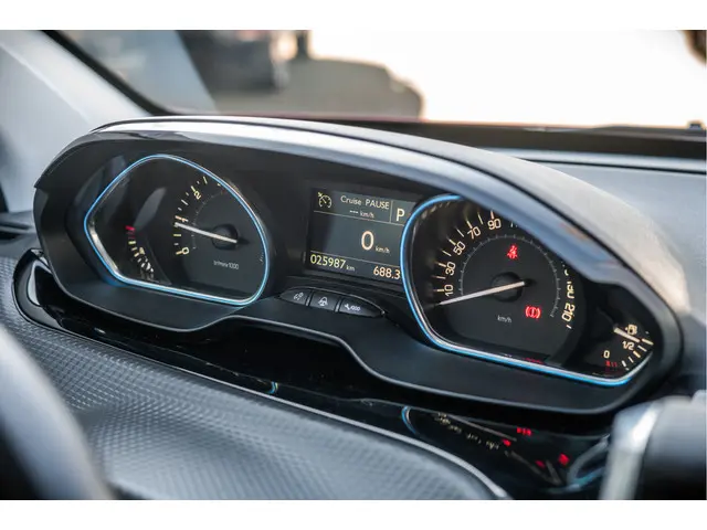 Peugeot 2008 1.2 PureTech Allure 2019 Benzine 5