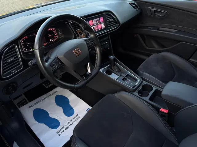 SEAT Leon ST 2.0 TSI CUPRA 300 4Drive / Pano 2018 Benzine 6