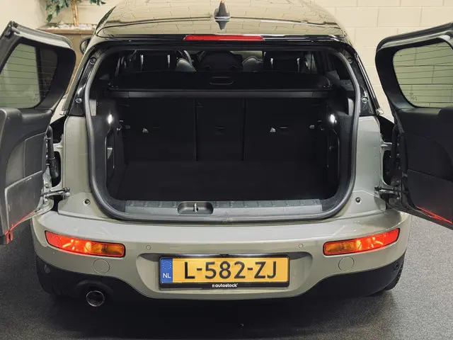 MINI Clubman Mini 1.5 Cooper Richmond Park 2021 Benzine 6