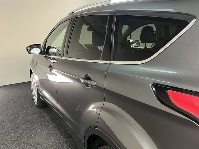 Ford Kuga 1.5 EcoBoost ST Line 2017 Benzine 49