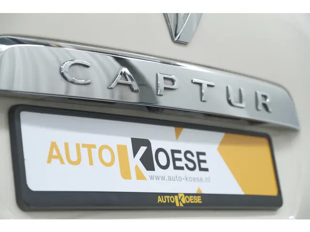 Renault Captur TCe 120 EDC Initiale Paris 2017 Benzine 5