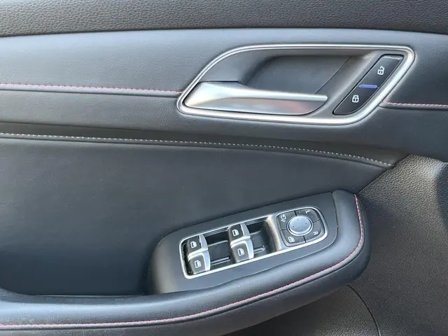 MG EHS 1.5 TGDI Edition1 2021 Hybride Benzine 16