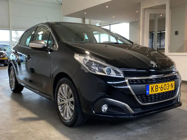 Peugeot 208 1.2 PureTech Allure 2016 Benzine 5