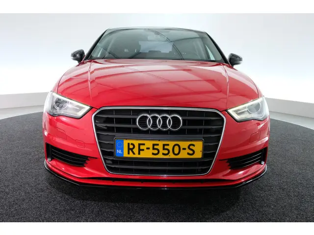 Audi A3 Limousine 1.4 TFSI Ambition 2015 Benzine 14