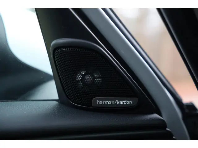 MINI Countryman Mini 1.5 Cooper ALL4 Chili 2019 Benzine 25