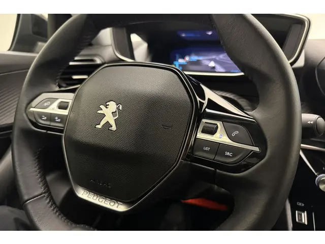 Peugeot 2008 1.2 PureTech Allure Pack 2022 Benzine 21
