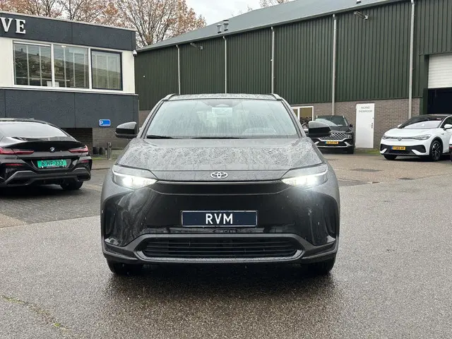 Toyota bZ4X Active 71 kWh 2025 Elektrisch 2