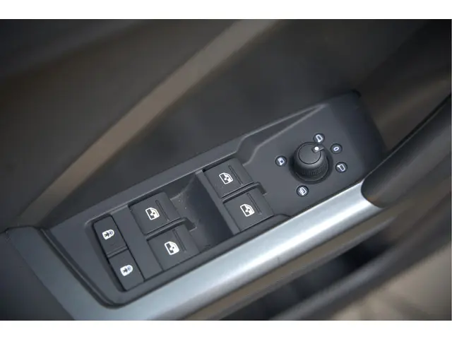 Audi Q3 40 TFSI quattro S Line Pro Line S 2019 Benzine 10