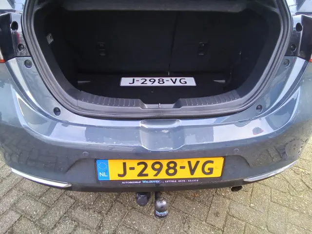 Mazda 2 1.5 Skyactiv-G Luxury 2020 Hybride Benzine 15