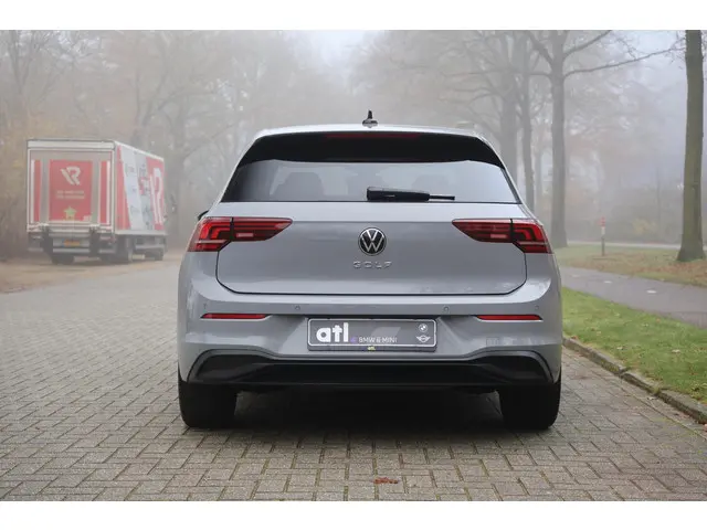 Volkswagen Golf 1.5 eTSI Life Edition 2024 Benzine 5