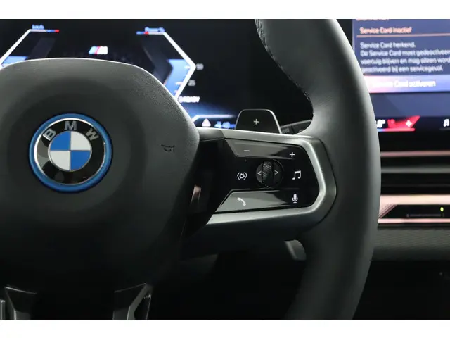 BMW 5 Serie Touring 550e xDrive 2025 Hybride Benzine 16