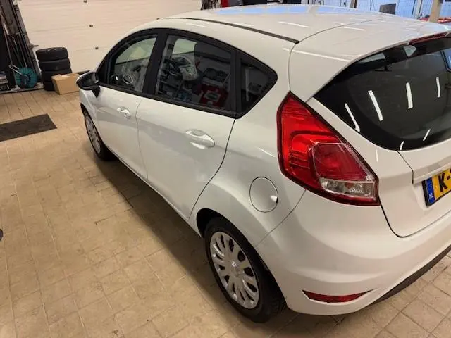 Ford Fiesta 1.25 2014 Benzine 6