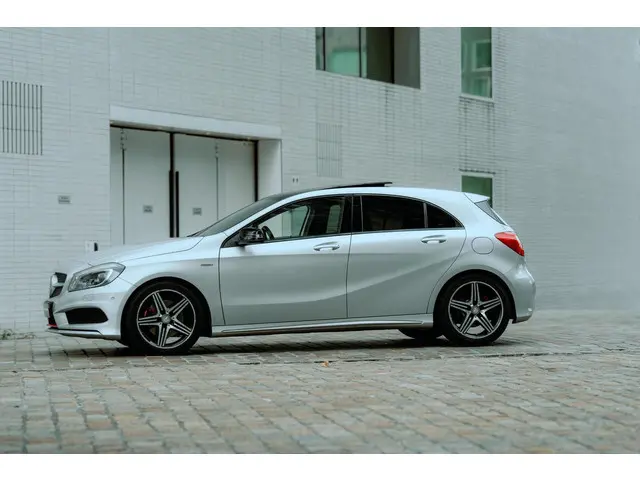 Mercedes-Benz A-Klasse 250 Sport 2012 Benzine 3