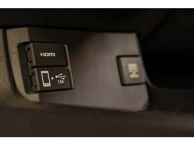 Honda Civic 1.5i VTEC ELEGANCE TURBO 182 PK 2018 Benzine 27
