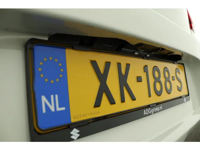 Suzuki Swift 1.2 Select 2019 Benzine 41