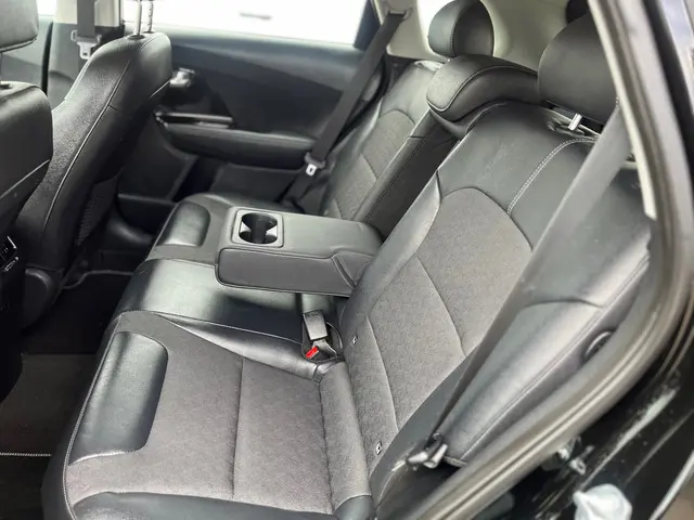 Kia Niro 1.6 GDi Hybrid DynamicLine 2019 Hybride Benzine 17