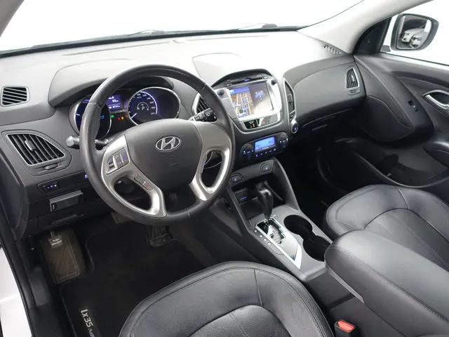 Hyundai ix35 FCEV i-Catcher Aut- 2014 Elektrisch 2