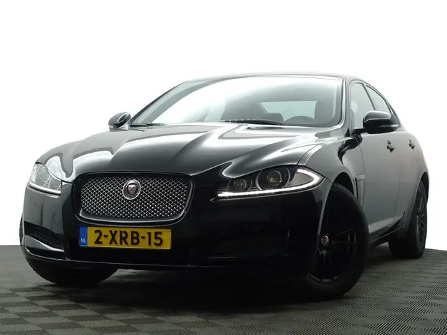 Jaguar XF 2.0 Portfolio Aut- 2014 Benzine 22