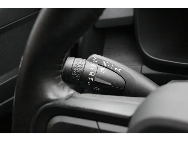 Volvo XC40 1.5 T2 Momentum Core 2021 Benzine 20