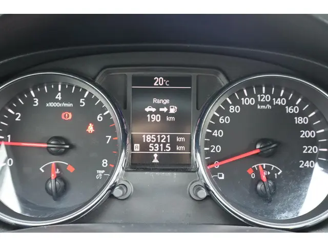 Nissan QASHQAI +2 2.0 Connect Edition 2012 Benzine 26