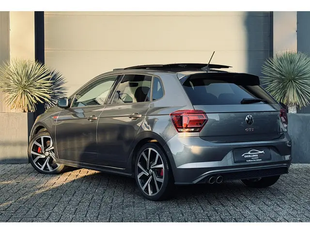 Volkswagen Polo 2.0 TSI GTI 2020 Benzine 12